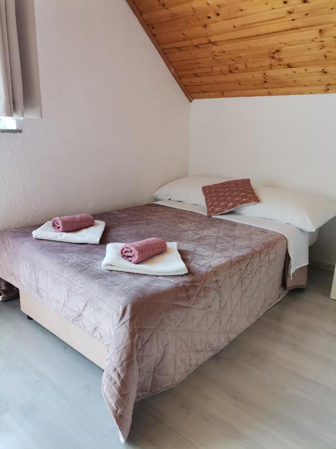 Apartment Dolores Smoljanac Exteriör bild